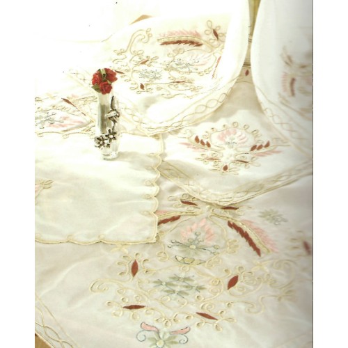 Πετσετάκι Κέντημα Μπορντώ Άνθη 30x30cm Μπεζ